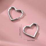 Janina | Small Heart Earrings