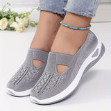 Comfortable Slip-On Trainers with a Stable Fit
