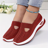 Comfortable Slip-On Trainers with a Stable Fit