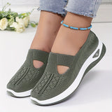 Comfortable Slip-On Trainers with a Stable Fit