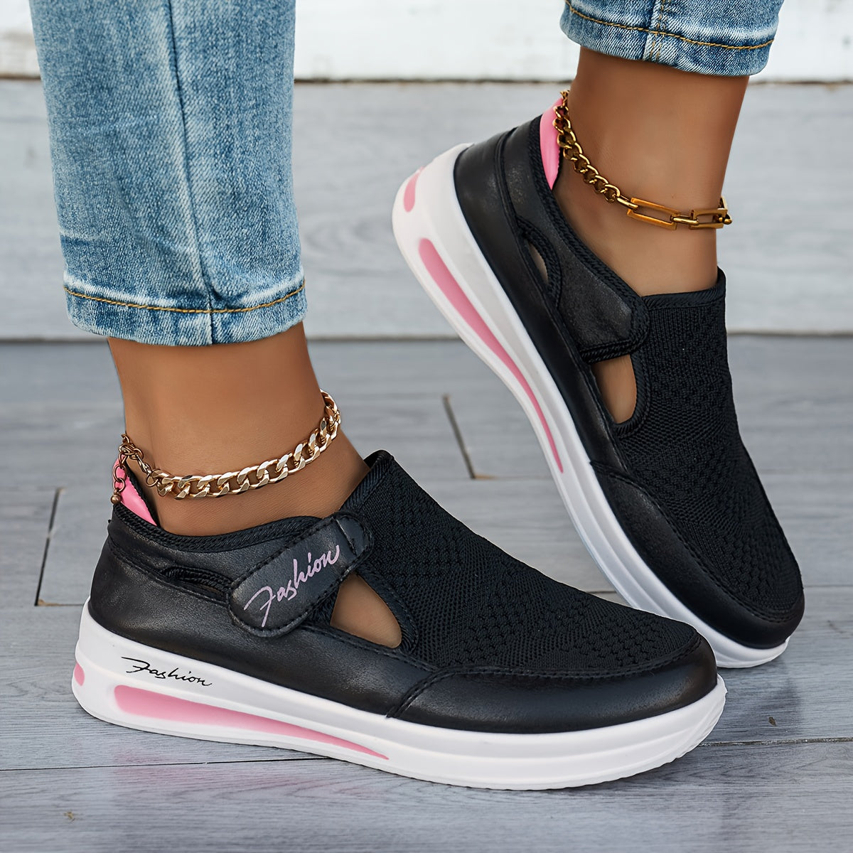 Breathable Slip-On Trainers with a Stable Fit