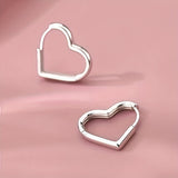 Janina | Small Heart Earrings