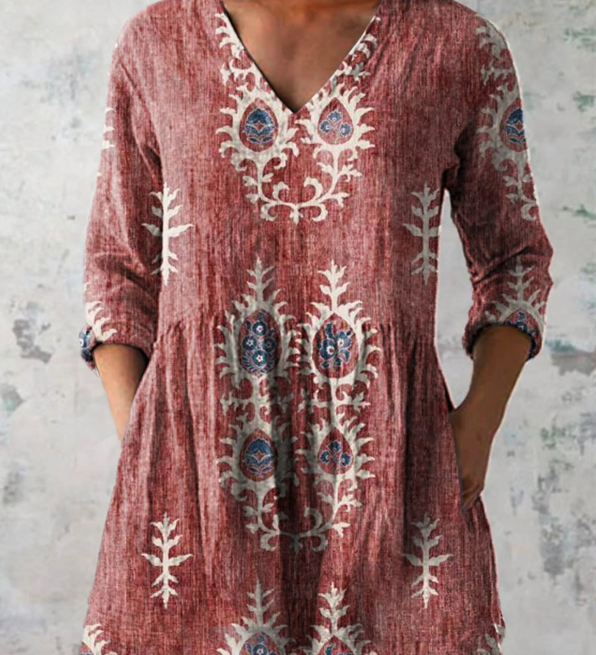 Ava | Long Blouse with a Bold Print