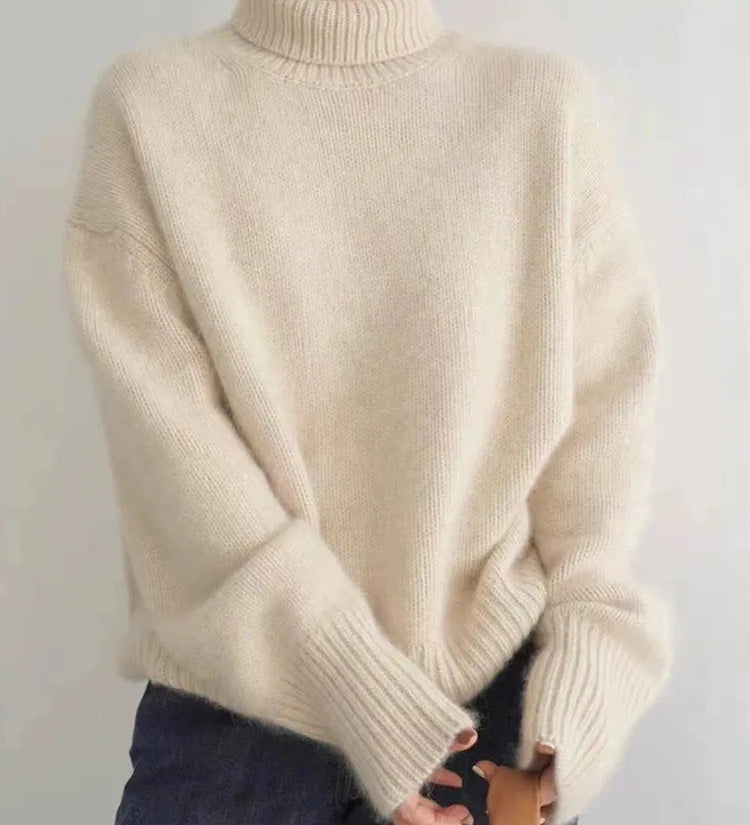 Amaya | Luxurious Cashmere Roll-Neck Jumper