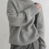 Amaya | Luxurious Cashmere Roll-Neck Jumper