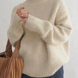 Amaya | Luxurious Cashmere Roll-Neck Jumper