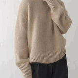 Amaya | Luxurious Cashmere Roll-Neck Jumper
