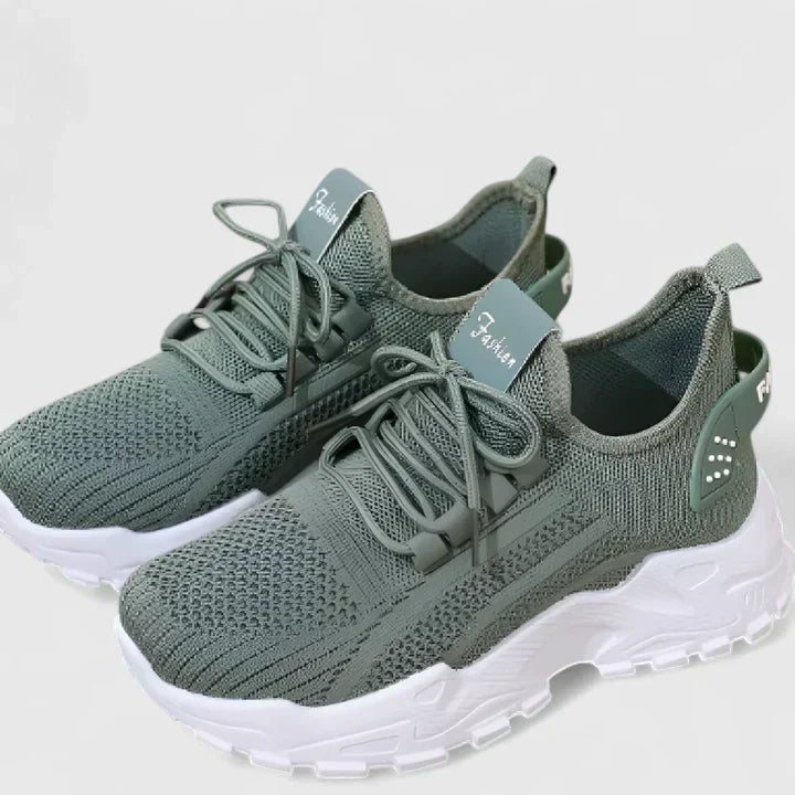 Maica | Orthopaedic Trainers