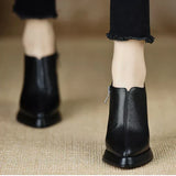 Penelope - Elegant Court Shoes