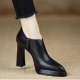 Penelope - Elegant Court Shoes
