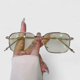 Raygynn | Elegant Sunglasses