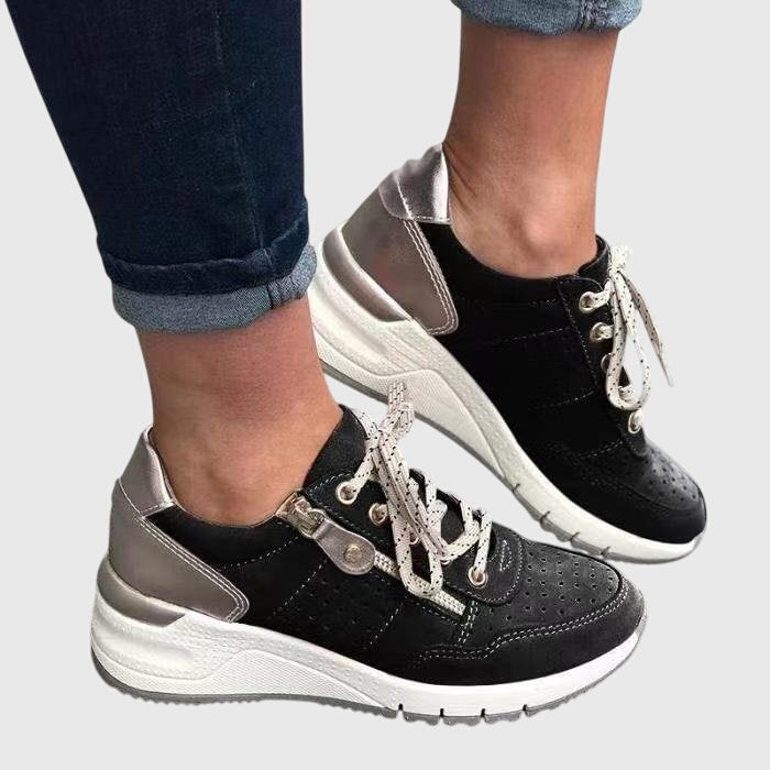 Maddie™ | Orthopaedic Trainers