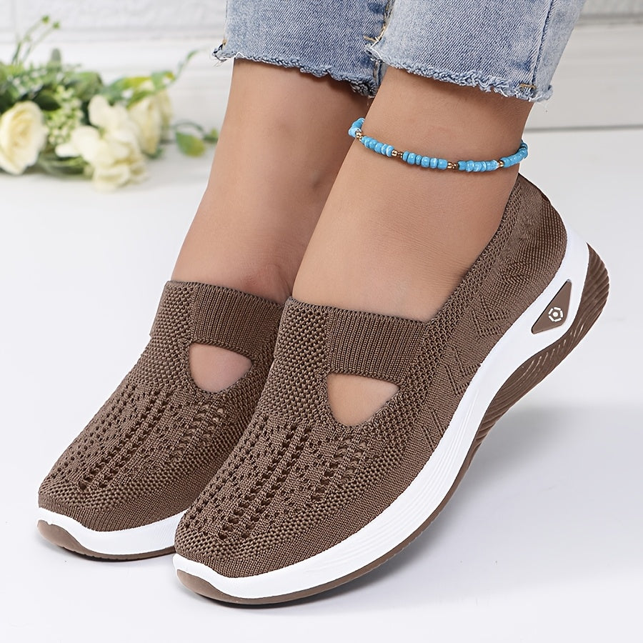 Comfortable Slip-On Trainers with a Stable Fit