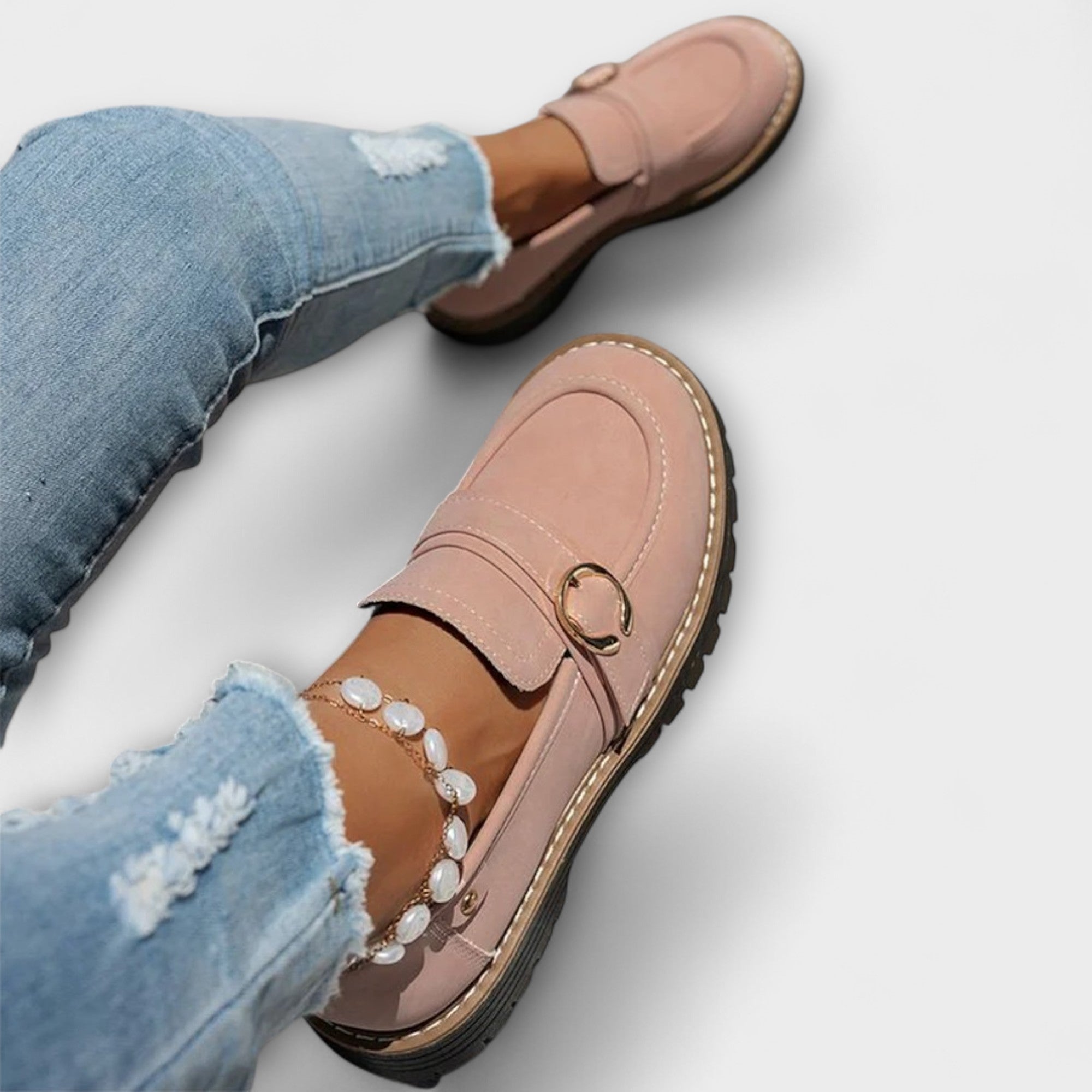 Lora™ | Round Everyday Moccasins